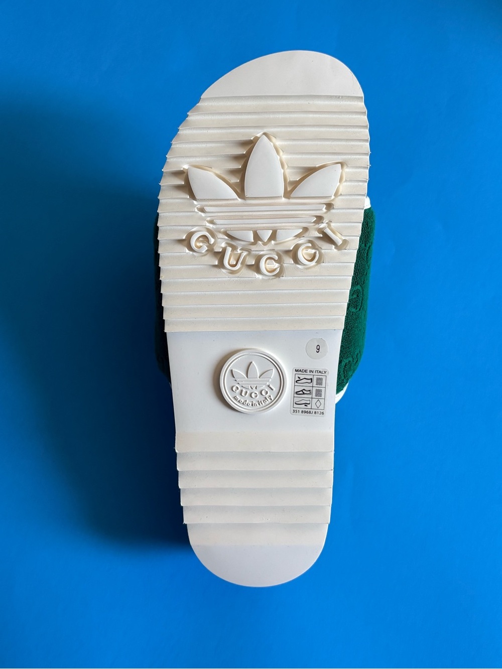 💟 Men’s Gucci x Adidas Green Suede Slide Sandals with White Trim size 9 - Picture 6 of 8